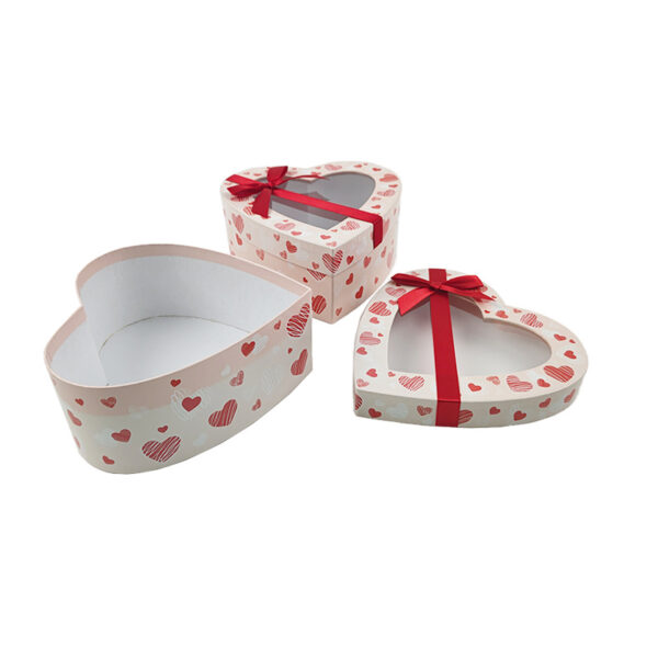 Heart-Shaped Window Candy Paperboard Box with Ribbon Bow